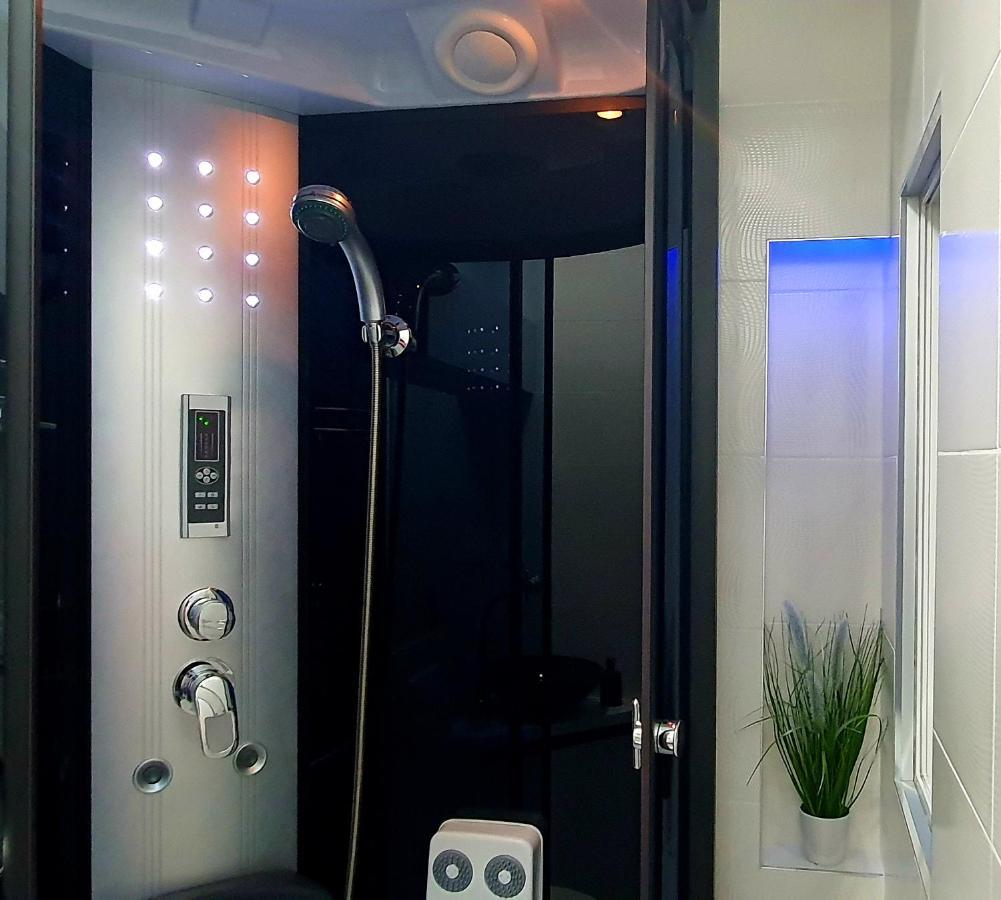 Jacuzzi Penthouse Apartment Matulji Kültér fotó
