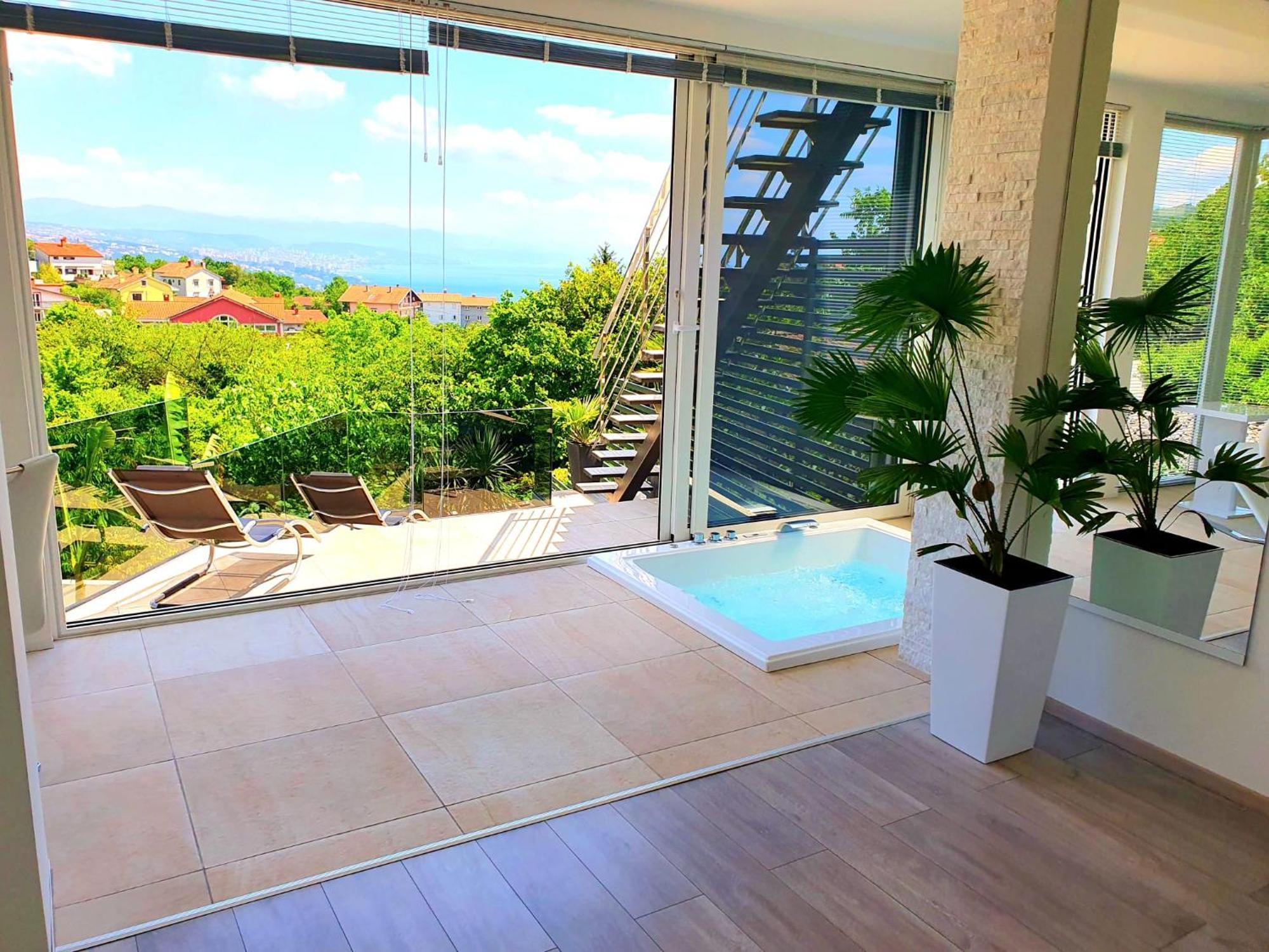 Jacuzzi Penthouse Apartment Matulji Szoba fotó