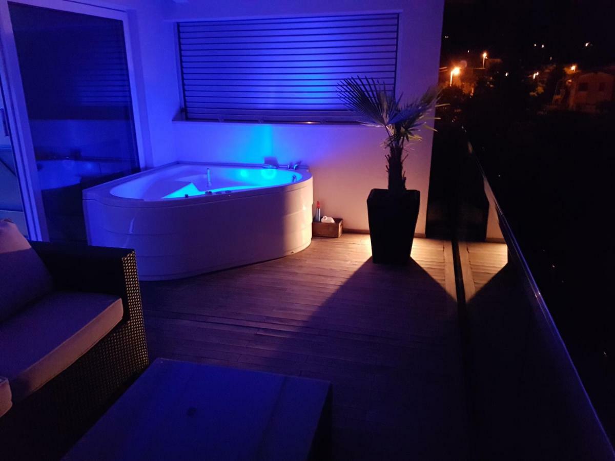 Jacuzzi Penthouse Apartment Matulji Kültér fotó